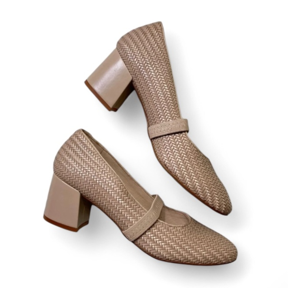 Intentionally Blank Pumps
